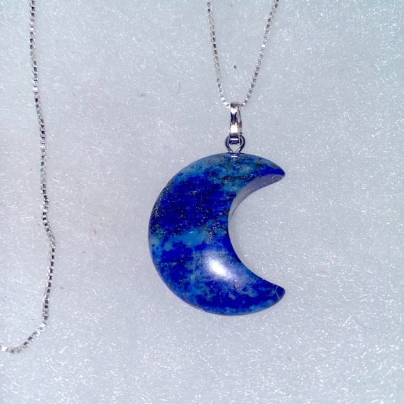 Boho hippie Blue Lapis Lazuli Moon 🌙 Sterling Silver Necklace - Picture 4 of 4